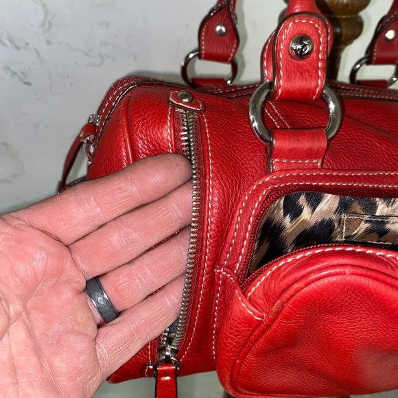 Sofia Caperell Red Hand Bag - Picture 10 of 17